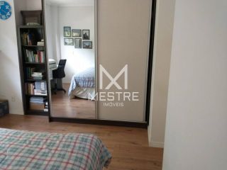 SOBRADO COM ÓTIMA LOCALIZAÇÃO