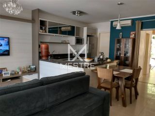 SOBRADO COM ÓTIMA LOCALIZAÇÃO