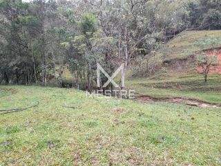 SÍTIO EM BIGUAÇU - SC