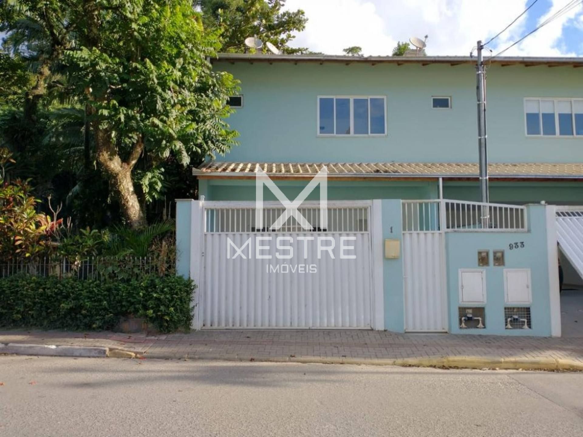 SOBRADO DUPLEX EM ITAPEMA