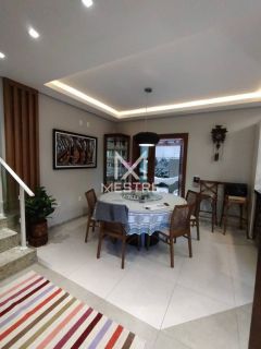 EXCELENTE OPÇÃO DE CASA ALTO PADRÃO