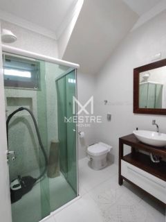EXCELENTE OPÇÃO DE CASA ALTO PADRÃO