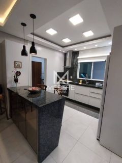 EXCELENTE OPÇÃO DE CASA ALTO PADRÃO