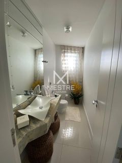CASA COM VISTA MAR E MOBILIADA EM PORTO BELO- SC