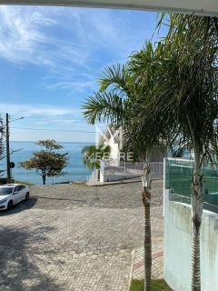 CASA COM VISTA MAR E MOBILIADA EM PORTO BELO- SC