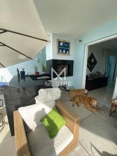 CASA COM VISTA MAR E MOBILIADA EM PORTO BELO- SC