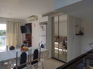 EXCELENTE OPÇÃO DE IMÓVEL MOBILIADO NO VILA NOVA, PORTO BELO SC! REF: 131157