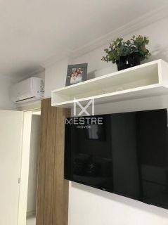 EXCELENTE OPÇÃO DE APARTAMENTO EM MEIA PRAIA