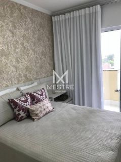 EXCELENTE OPÇÃO DE APARTAMENTO EM MEIA PRAIA