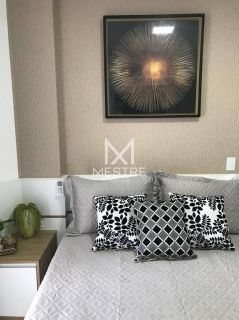EXCELENTE OPÇÃO DE APARTAMENTO EM MEIA PRAIA