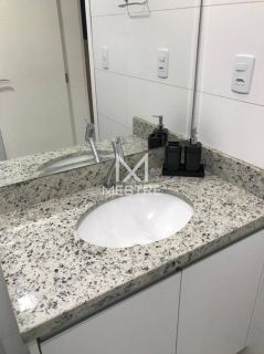 EXCELENTE OPÇÃO DE APARTAMENTO EM MEIA PRAIA
