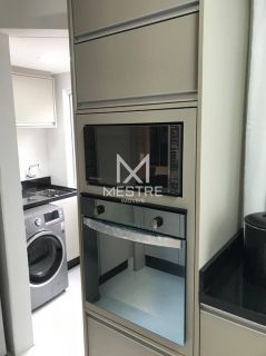 EXCELENTE OPÇÃO DE APARTAMENTO EM MEIA PRAIA