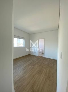 APARTAMENTO A 300 METROS DO MAR