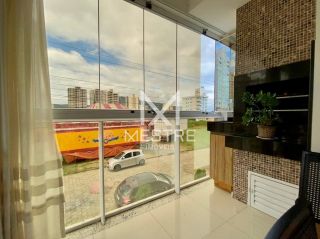 APARTAMENTO EM ÓTIMA LOCALIZAÇÃO