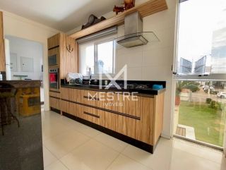 APARTAMENTO EM ÓTIMA LOCALIZAÇÃO