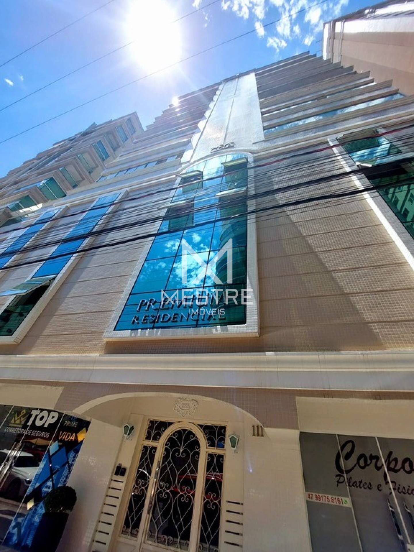 APARTAMENTO COM VISTA MAR EM MEIA PRAIA