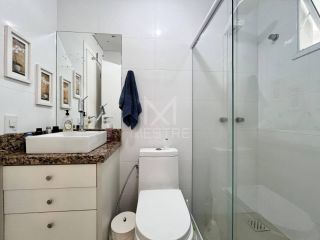 APARTAMENTO COM VISTA MAR EM MEIA PRAIA