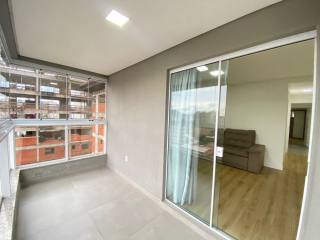APARTAMENTO NOVO Á 80 METROS DO MAR