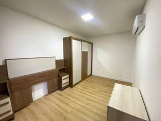 APARTAMENTO NOVO Á 80 METROS DO MAR