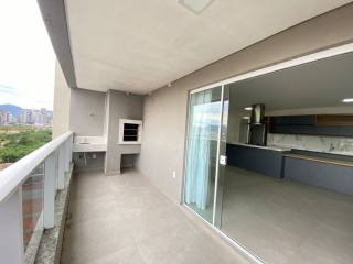 APARTAMENTO NOVO Á 80 METROS DO MAR