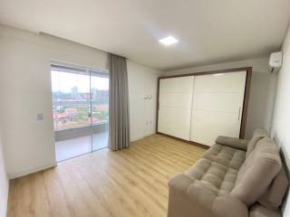 APARTAMENTO NOVO Á 80 METROS DO MAR