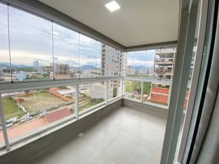 APARTAMENTO NOVO Á 80 METROS DO MAR