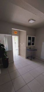 APARTAMENTO SEMI-MOBILIADO COM 02 DORM. NO ÁGUAS DE PORTO BELO