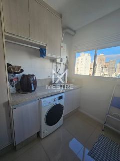 APARTAMENTO 03 SUÍTES EM MEIA PRAIA