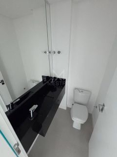 APARTAMENTO PARA LOCAÇÃO ANUAL QUADRA MAR EM MEIA PRAIA