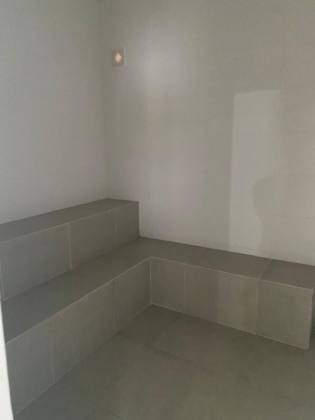 CASA LINDÍSSIMA DE ALTO PADRÃO EM CONDOMÍNIO FECHADO NO NORTE DA ILHA
