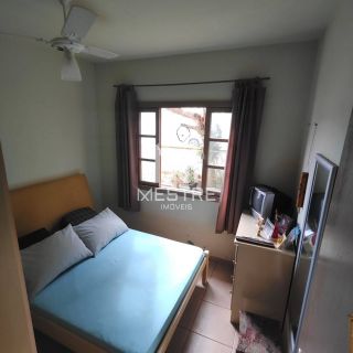 CASA PARA LOCAÇÃO DE TEMPORADA, À 150M DA ORLA DE PEREQUÊ EM PORTO BELO SC.! REF.: 147699