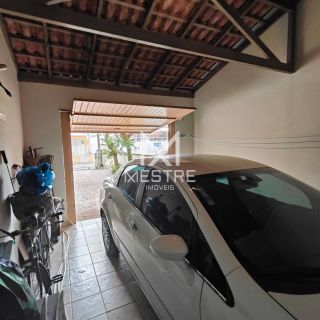 CASA PARA LOCAÇÃO DE TEMPORADA, À 150M DA ORLA DE PEREQUÊ EM PORTO BELO SC.! REF.: 147699