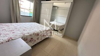 Casa ampla com Piscina, 03 Dormitórios, 03 vagas de garagem!