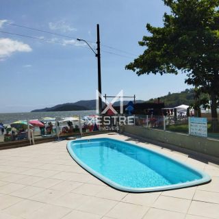 FRENTE MAR EM BALNEÁRIO PEREQUÊ - SC!
