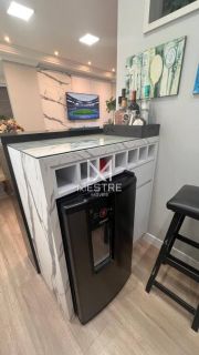 APARTAMENTO FINAMENTE MOBILIADO NA MEIA PRAIA PARA VENDA
