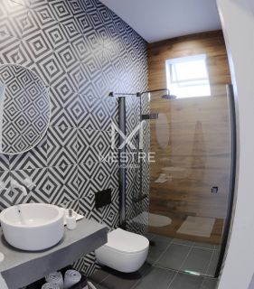 APARTAMENTO DE 2 SUÍTES 2 VAGAS EM BAL. PEREQUÊ 30% OFF A VISTA..