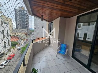 APARTAMENTO À VENDA  COM 02 DORMITÓRIOS NA MEIA PRAIA
