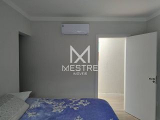CASA COM PISCINA EM BALNEÁRIO DE PEREQUÊ SC