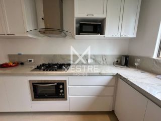 APARTAMENTO 3 QUARTOS REFORMADO QUADRA MAR NA MEIA PRAIA - REF 154211
