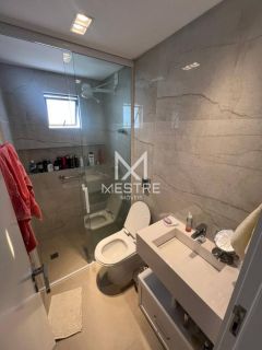 APARTAMENTO 3 QUARTOS REFORMADO QUADRA MAR NA MEIA PRAIA - REF 154211