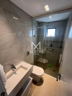 APARTAMENTO 3 QUARTOS REFORMADO QUADRA MAR NA MEIA PRAIA - REF 154211