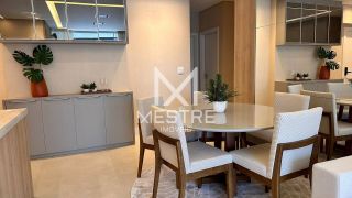 APARTAMENTO COM 03 SUÍTES FINAMENTE MOBILIADO