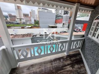 CASA COM PISCINA NA MEIA PRAIA PARA TEMPORADA