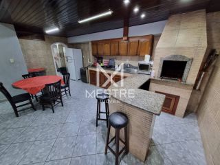 CASA COM PISCINA NA MEIA PRAIA PARA TEMPORADA