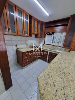CASA COM PISCINA NA MEIA PRAIA PARA TEMPORADA