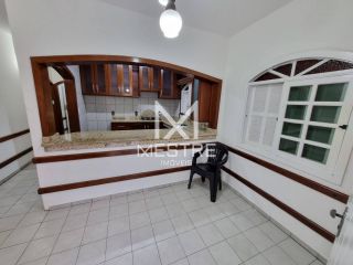 CASA COM PISCINA NA MEIA PRAIA PARA TEMPORADA
