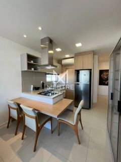 APARTAMENTO SEMI-MOBILIADO EM BALNEÁRIO PEREQUÊ SC!