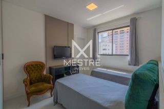 APARTAMENTO FINAMENTE MOBILIADO COM 03 SUÍTES NA MEIA PRAIA