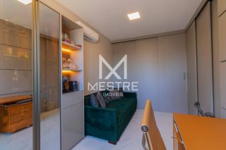 APARTAMENTO FINAMENTE MOBILIADO COM 03 SUÍTES NA MEIA PRAIA