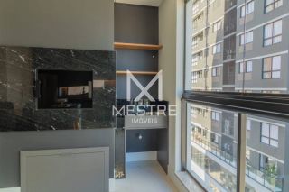 APARTAMENTO FINAMENTE MOBILIADO COM 03 SUÍTES NA MEIA PRAIA